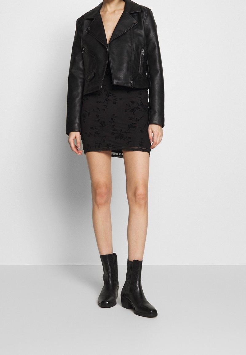 Topshop Day dress - black - (Pre-owned) - Zalando.ie