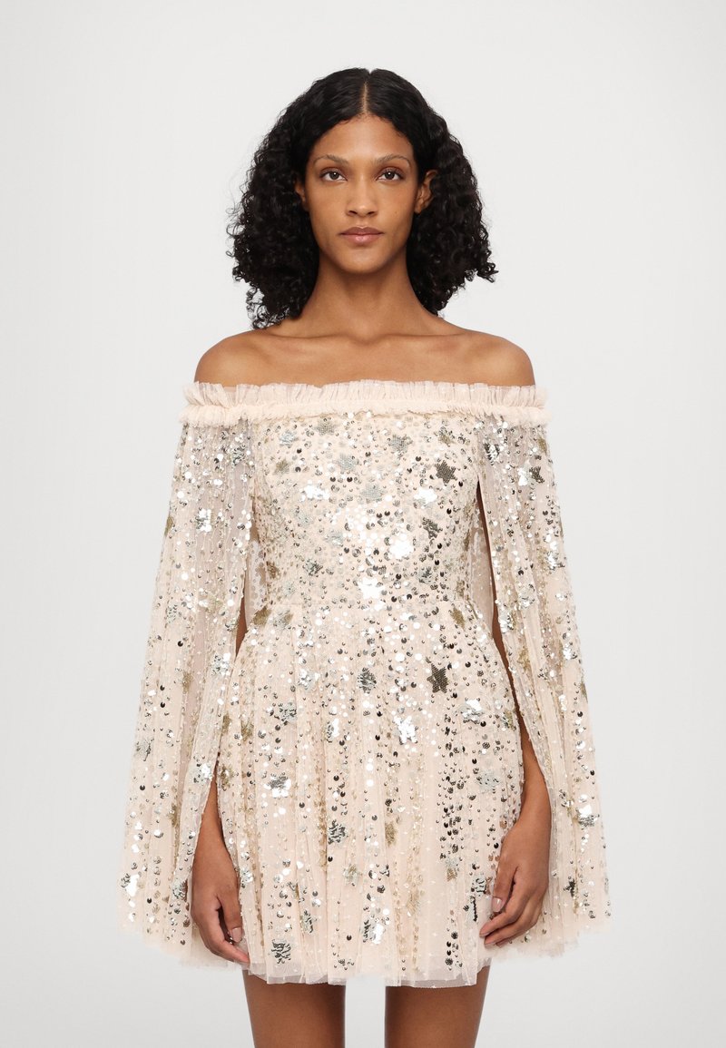 Needle & Thread SHOOTING STARS CAPE MICRO DRESS - Pidulikud riided - dust beige/silver dus