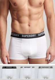 Boxer ajustados de algodón blanco con una cinturilla elástica negra con el logo "SUPERDRY". Diseño ceñido con una textura suave.