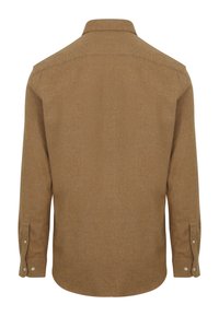 Bruine long-sleeve shirt gemaakt van gestructureerd materiaal. Beschikt over een klassieke kraag, knoopmanchetten en een gebogen zoom.