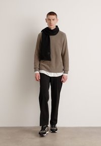 BOSS KAI - Joggesko - open green