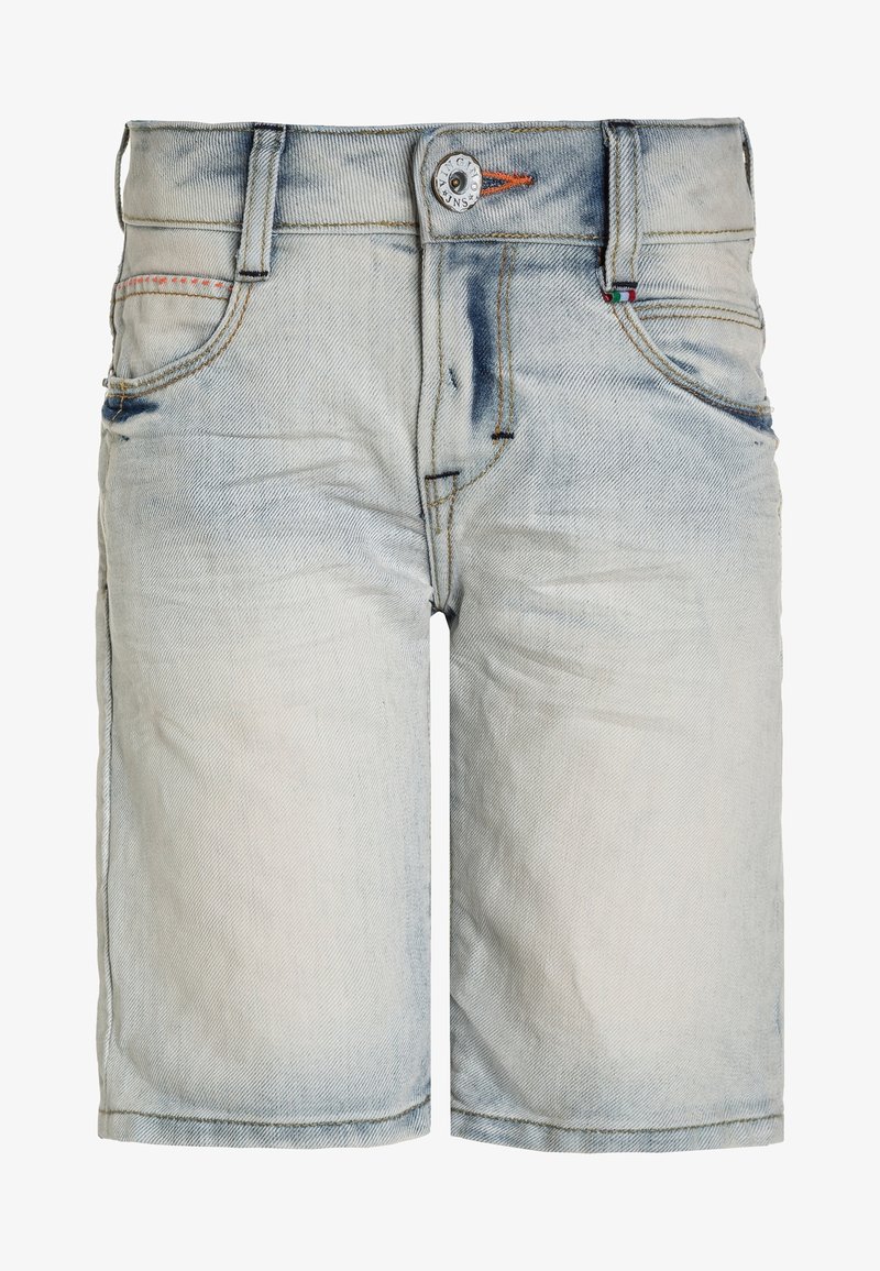 Jasnoniebieskie szorty z denimu z wyblakłym wykończeniem, pięć kieszeni i kontrastowe szwy. Zapięcie na guzik z subtelnym logo na pasku.