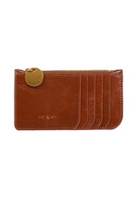 Portefeuille en cuir marron avec accent doré et fermeture éclair, offrant plusieurs emplacements pour cartes et un logo embossé. Texture lisse avec un design élégant.