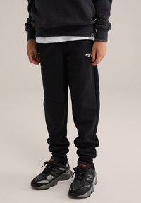 WE Fashion SALTY DOG - Broek - black