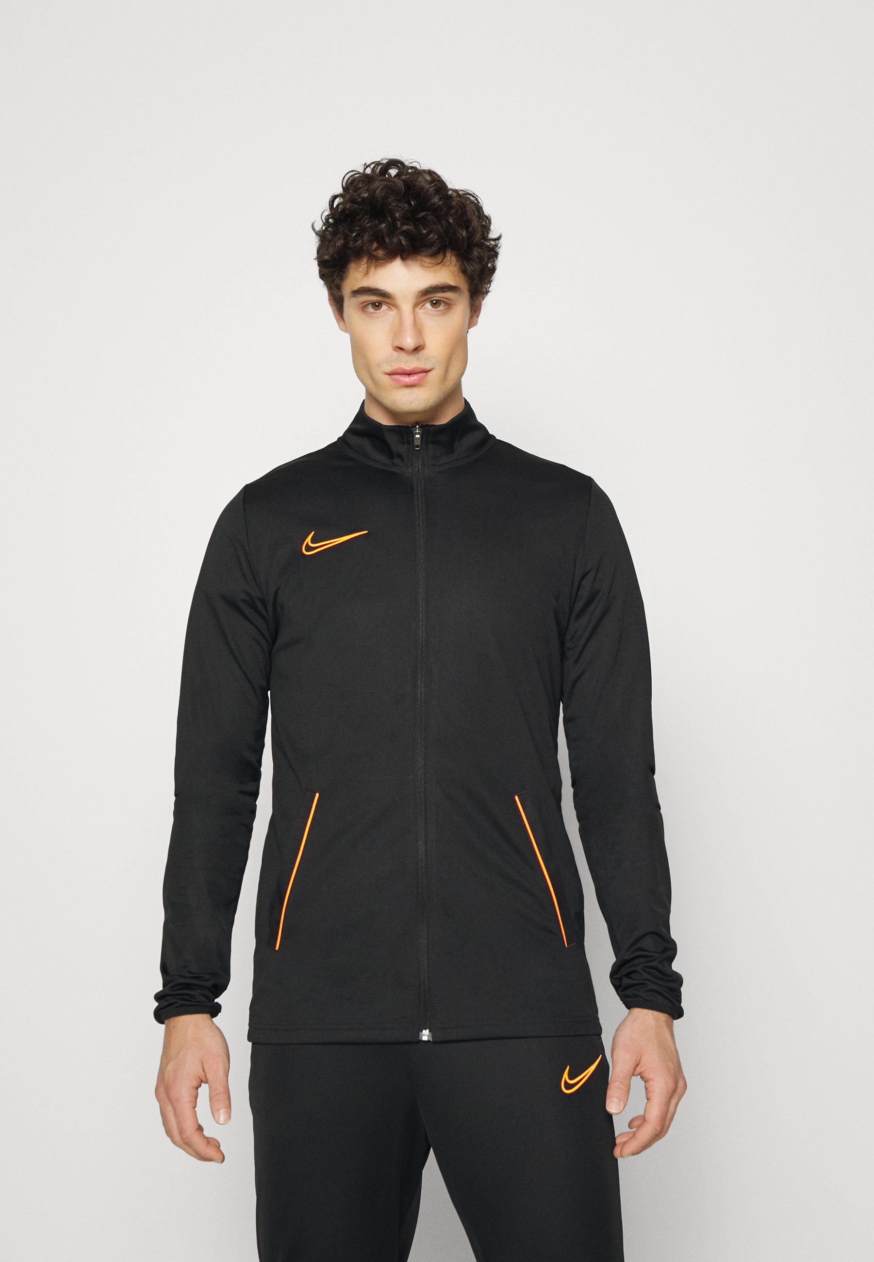 Nike Performance ACADEMY TRACKSUIT - Trainingspak - black/total  orange/Zwart - Zalando.nl