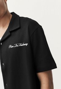 Next REGULAR FIT - BUTTON THROUGH - Chemise - black text
