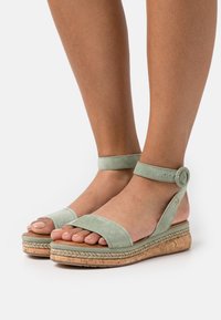 Tamaris Sandali con plateau - emerald