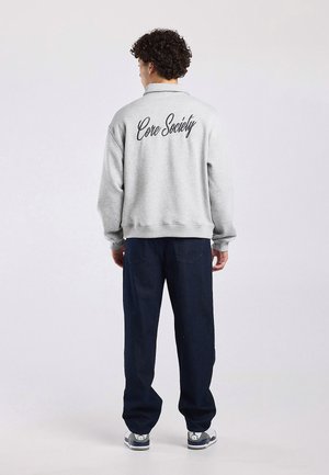 America Today, Sweatshirt - grey