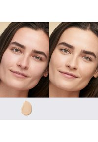 Vergelijking van foundation met het gezicht van een vrouw voor en na het aanbrengen. De kleurstaal hieronder is een lichtbeige crème met een gladde textuur.