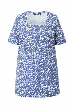 Tunica bianca a maniche corte con motivo floreale blu e scollo quadrato.