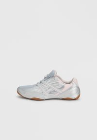 Unselected, piedmont grey/pink cloud