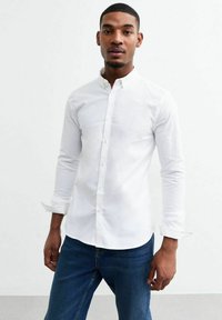 New Look LONG SLEEVE MUSCLE FIT OXFORD - Overhemd - white