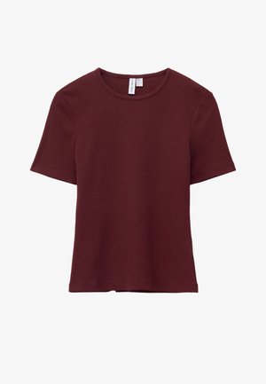 Burgundy short-sleeve t-shirt made of soft, breathable fabric with a round neckline and a relaxed fit, featuring a plain design and no patterns.