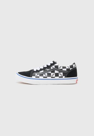 OLD SKOOL UNISEX - Športni copati - black/white