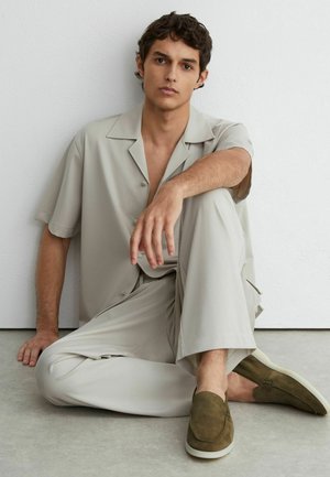 Reiss, Slipper - olive green