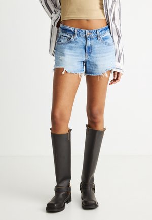 LOW SHORT - Denimové šortky - excuse me