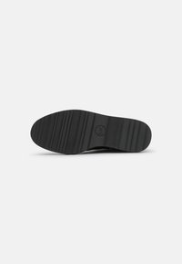 MICHAEL Michael Kors Botines con plataforma - black