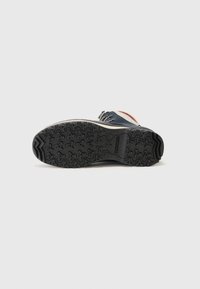 Lowa CALCETA - Stivali da neve  - navy/beige