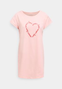 Ροζ βαμβακερό νυχτικό με κοντά μανίκια και στρογγυλεμένη λαιμόκοψη. Έχει κόκκινο κείμενο που σχηματίζει την καρδιά, επαναλαμβάνοντας τη λέξη "αγάπη".