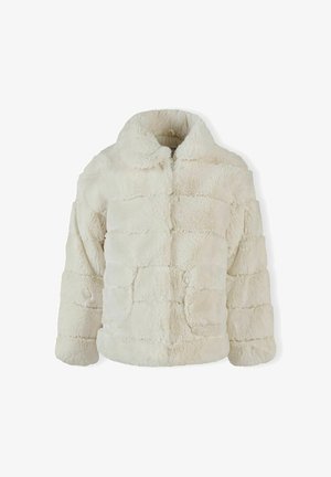 Dūnu jaka, kas izgatavota no mīkstas, biezas mākslīgās kažokādas baltā krāsā. Iespējas ar apkakli, garām piedurknēm un nedaudz pārmērīgu piegriezumu ar kvadrātveida rakstu.