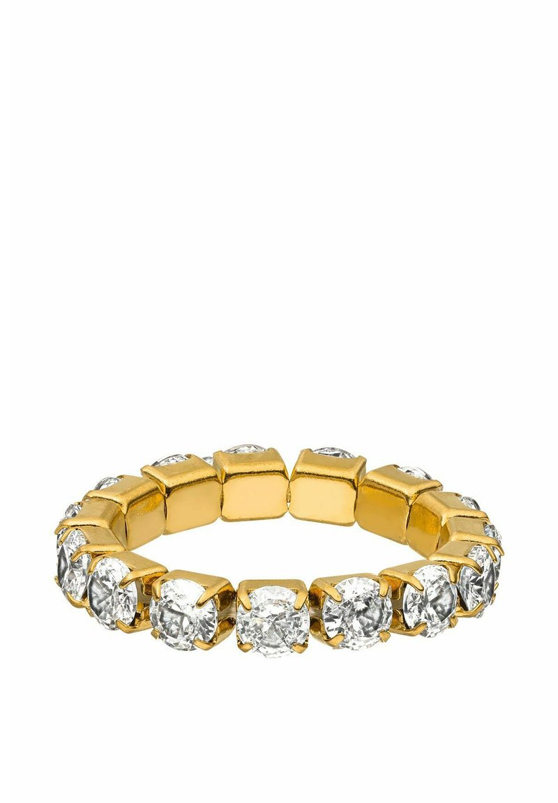 Goudvergulde ring met ronde, heldere kristallen in vierkante schakels, met een glanzende textuur en een continue cirkelvormige ontwerp.