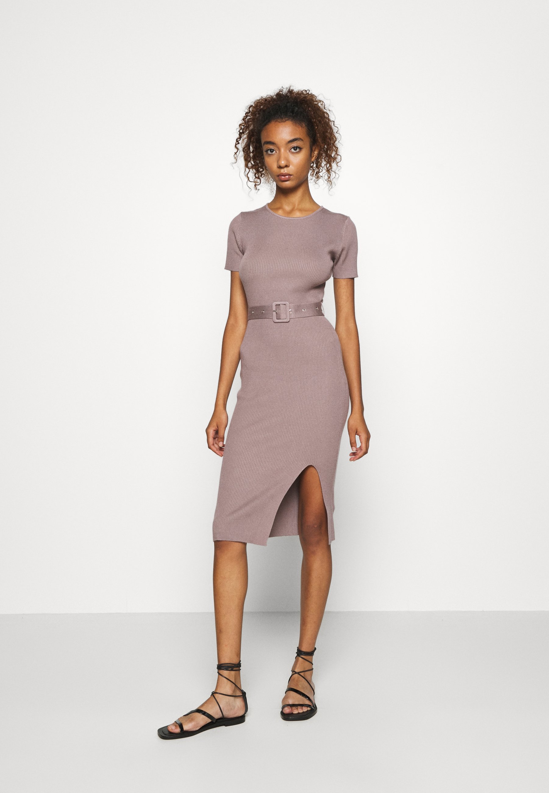 Missguided SELF BELT MIDAXI DRESS 