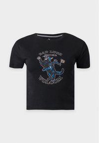 Επιλέχθηκε, black