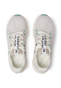 On CLOUDSURFER - Road running shoes - pearl   ivory
