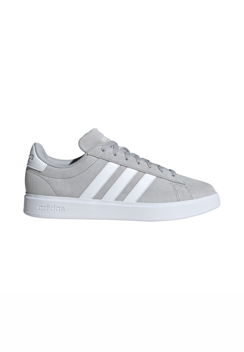 adidas Sportswear GRAND COURT 2.0 - Zapatillas de tenis para tierra batida - grey two cloud white grey two