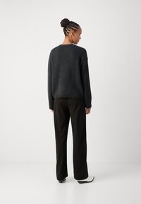 Marc O'Polo LONGSLEEVE ROUNDNECK - Strickpullover - deep grey melange