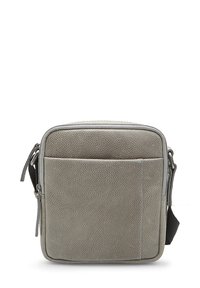 Borsa a tracolla in pelle grigia con finitura testurizzata, chiusura con zip e tasca frontale. Tracolla regolabile con dettagli in metallo. Forma quadrata compatta.