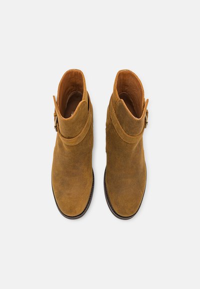 ralph lauren santiags