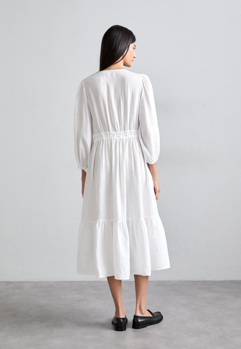 premium linen dress Atrani Puff Sleeve Dress main image 1