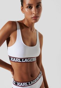 KARL LAGERFELD ELONGATED LOGO - Vrchný diel bikín - white