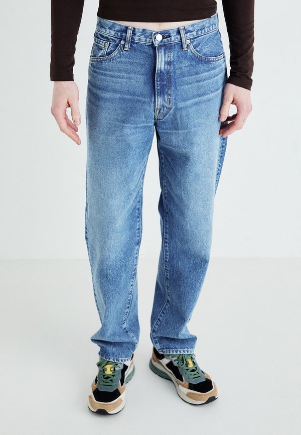 LOOSE - Loose Jeans