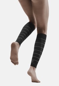 CEP THE RUN COMPRESSION REFLECTIVE CALF SLEEVES WOMEN - MADE IN GERMANY  - Leg sleeves - black