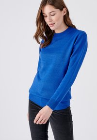 Damart COL ROND - Strickpullover - Porcelain Blue