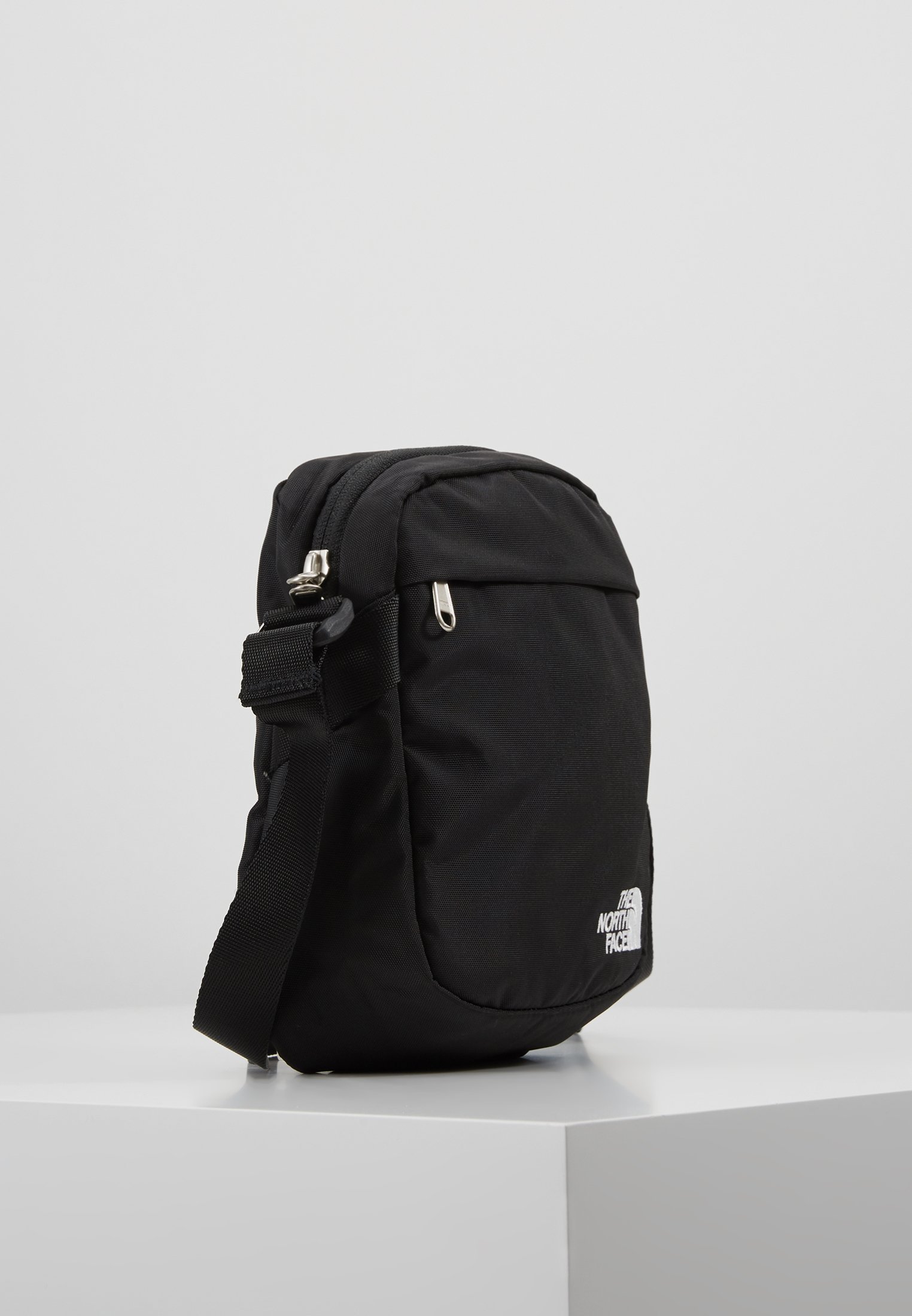 The North Face SHOULDER BAG Skulderveske blackwhite The North Face SHOULDER BAG Skulderveske blackwhite