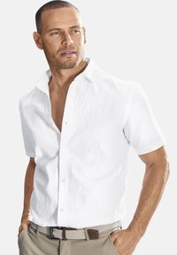john devin KURZARM - Chemise - weiß
