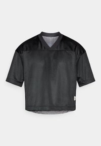 Μαύρο κοντομάνικο πουκάμισο από δίχτυ με V-λαιμόκοψη, διαθέτει αναπνεύσιμο σχέδιο και διακριτική λάμψη, τελειωμένο με ετικέτα στο κάτω αριστερό μέρος.
