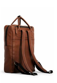 Still Nordic STILLRICHARD BACKPACK - Dnevni ruksak - brown