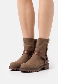 Blowfish Malibu Botines camperos - brown