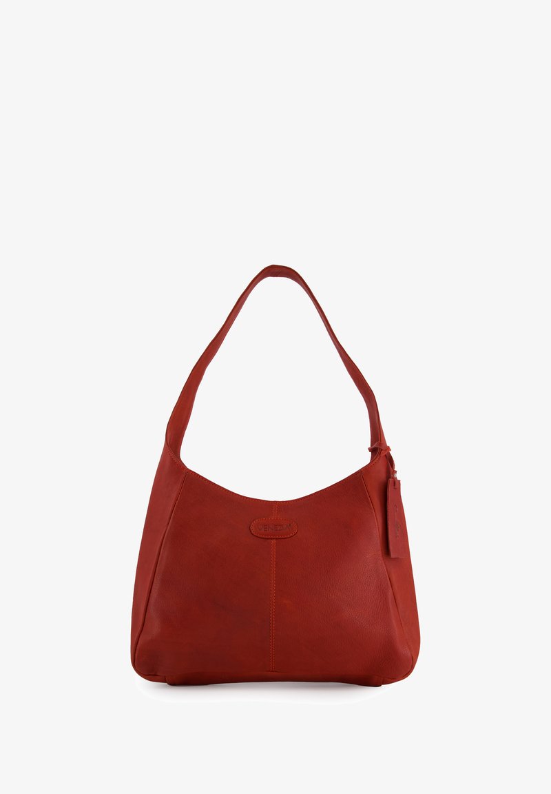 Czerwona skórzana torba na ramię z krótkim uchwytem, gładką fakturą, z logo "Venezia" z przodu oraz przyczepioną skórzaną zawieszką z boku.