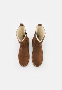 Billi Bi Klasszikus bokacsizmák - brown