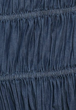 Friends Like These, MIDAXI SHIRRED WAIST CHAMBRAY DRESS - Jeanskleid - rinse wash