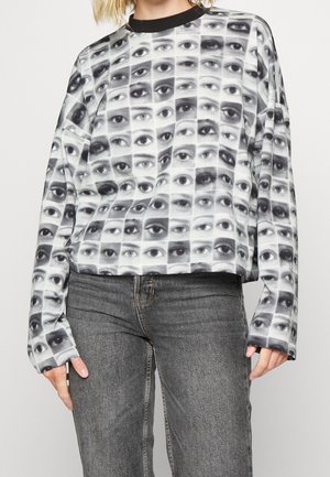 Long sleeved top - black