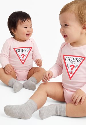 Guess, UNISEX, jasnoróżowy