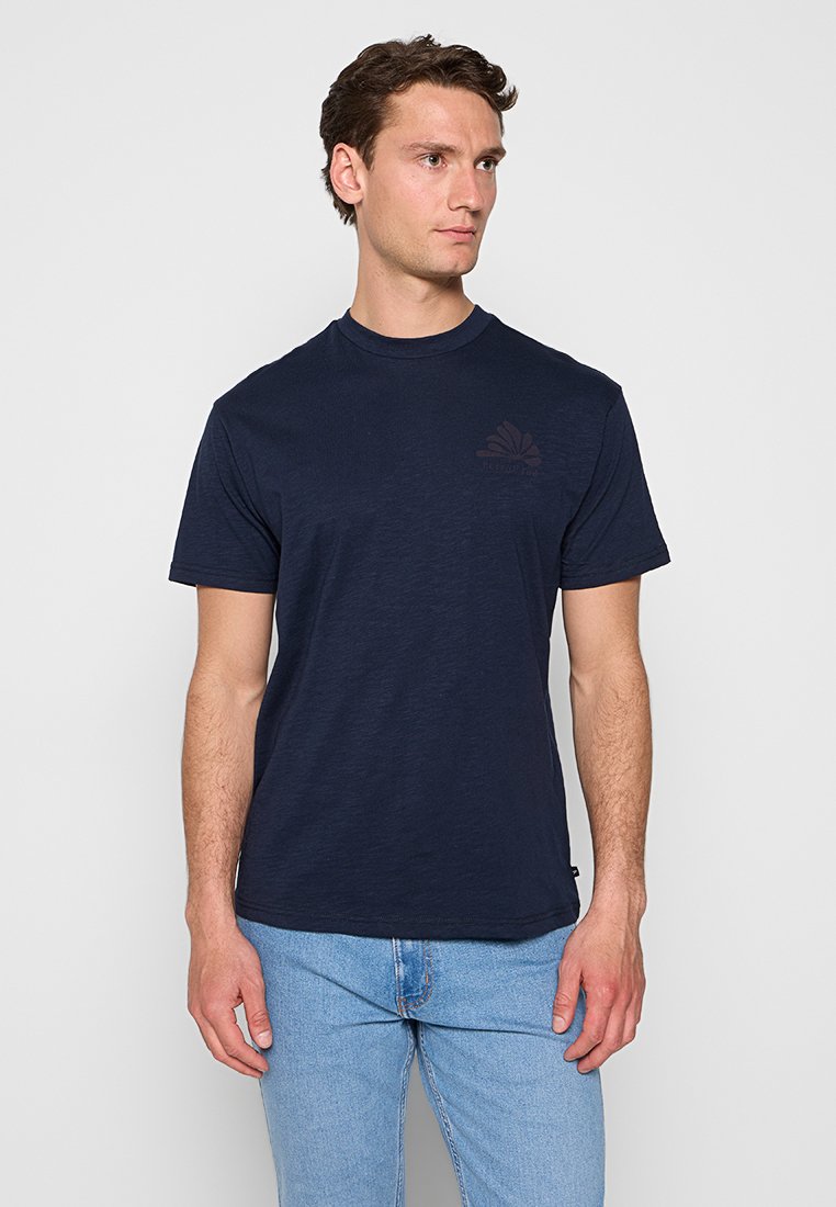 Petrol Industries T-shirt basic donkerblauw Petrol Industries T-shirt basic donkerblauw