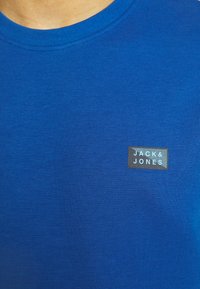 Jack & Jones Långärmad tröja - blue