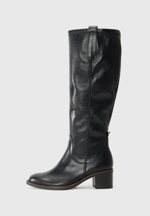 Boots - black